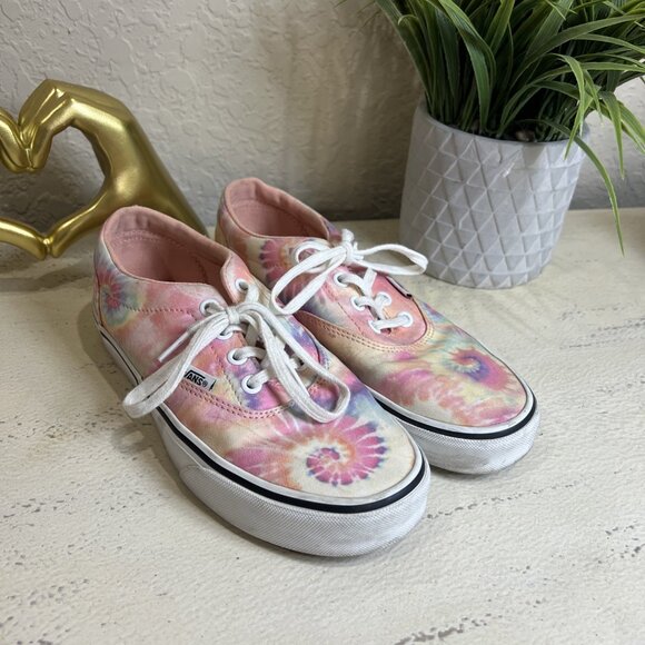 VANS Shoes - Vans Women’s Classic Lace Up Shift Tie Dye Sneakers Size 6.5